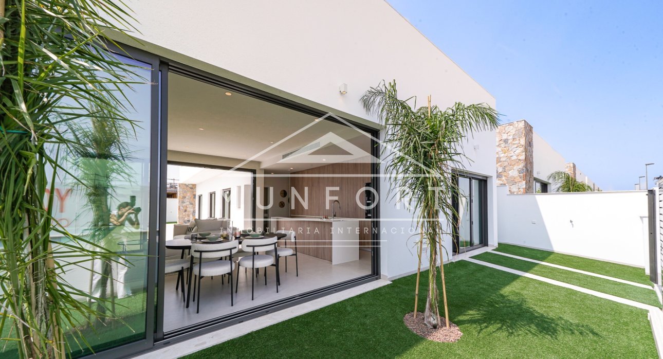 Herverkoop - Villa's -
Alcázares, Los - La Serena Golf - Los Alcázares