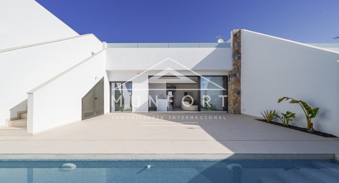 Herverkoop - Villa's -
Alcázares, Los