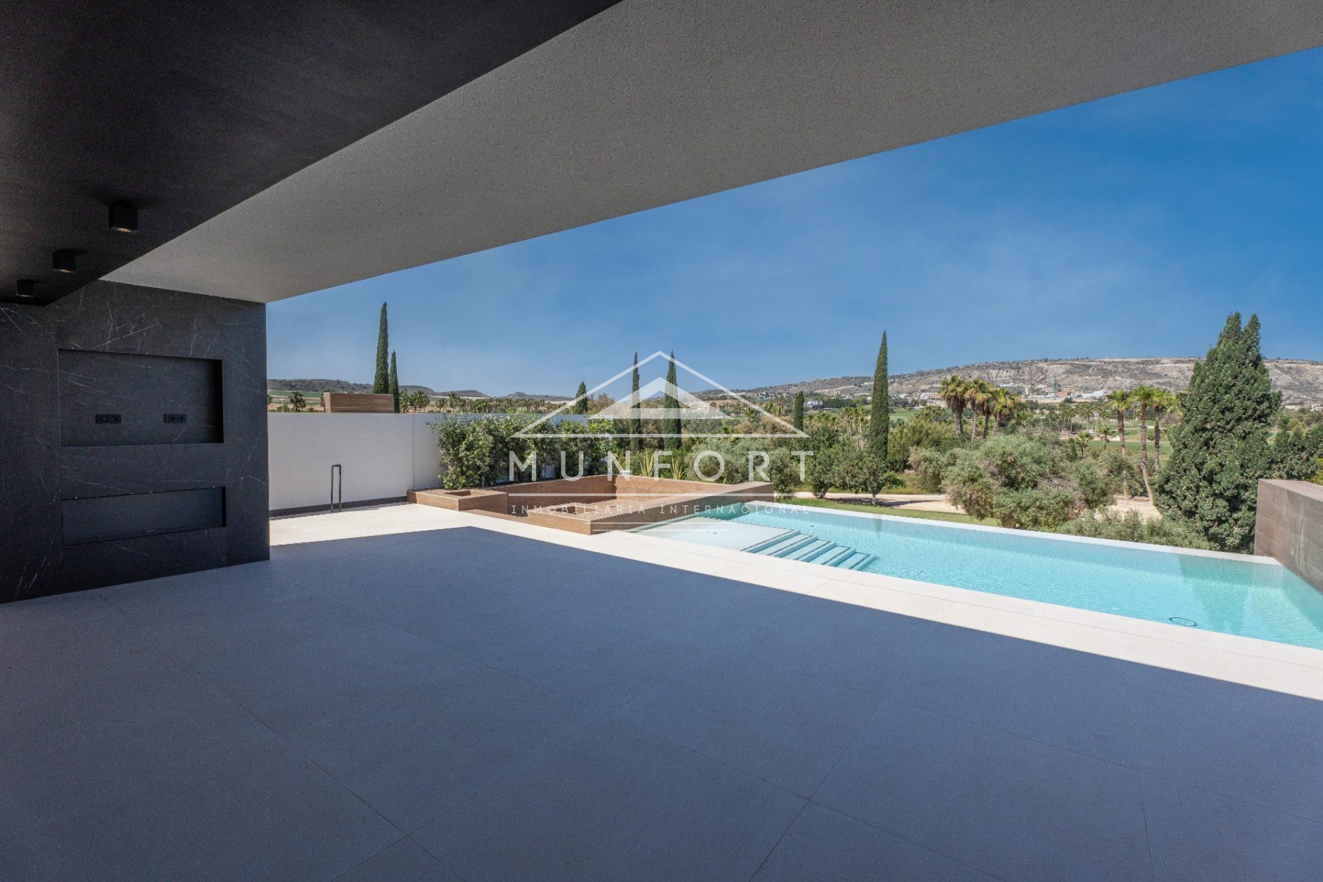 Herverkoop - Villa's -
Algorfa - Club de Golf La Finca - Algorfa