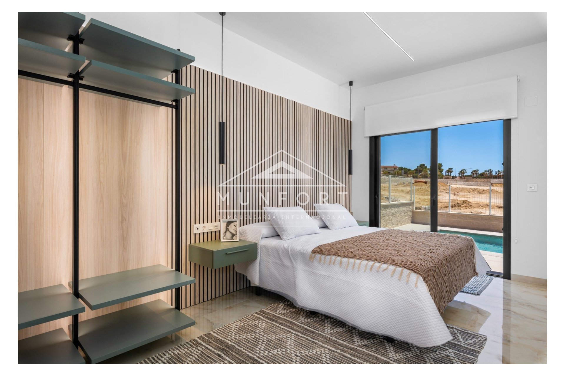 Herverkoop - Villa's -
Algorfa