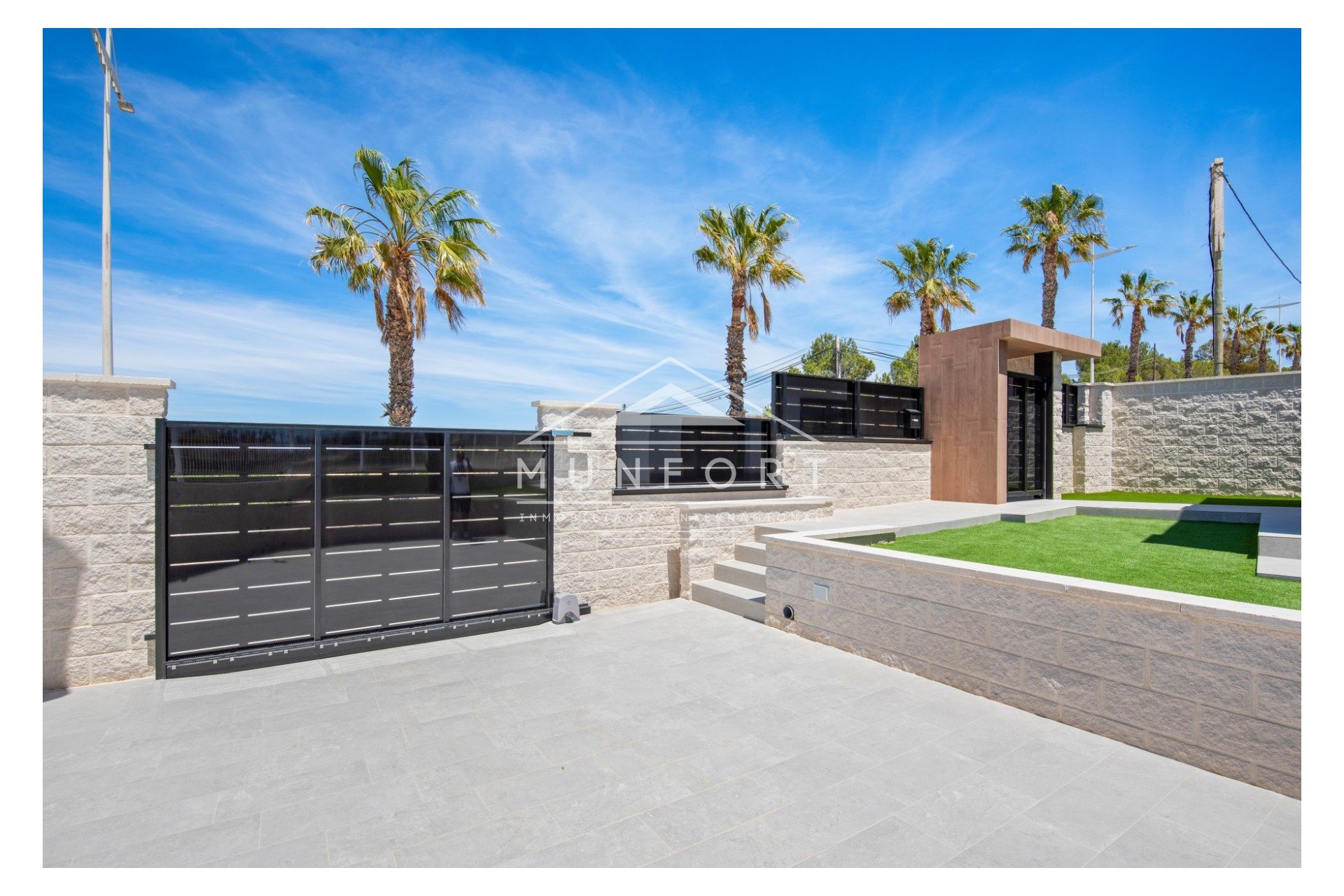 Herverkoop - Villa's -
Algorfa