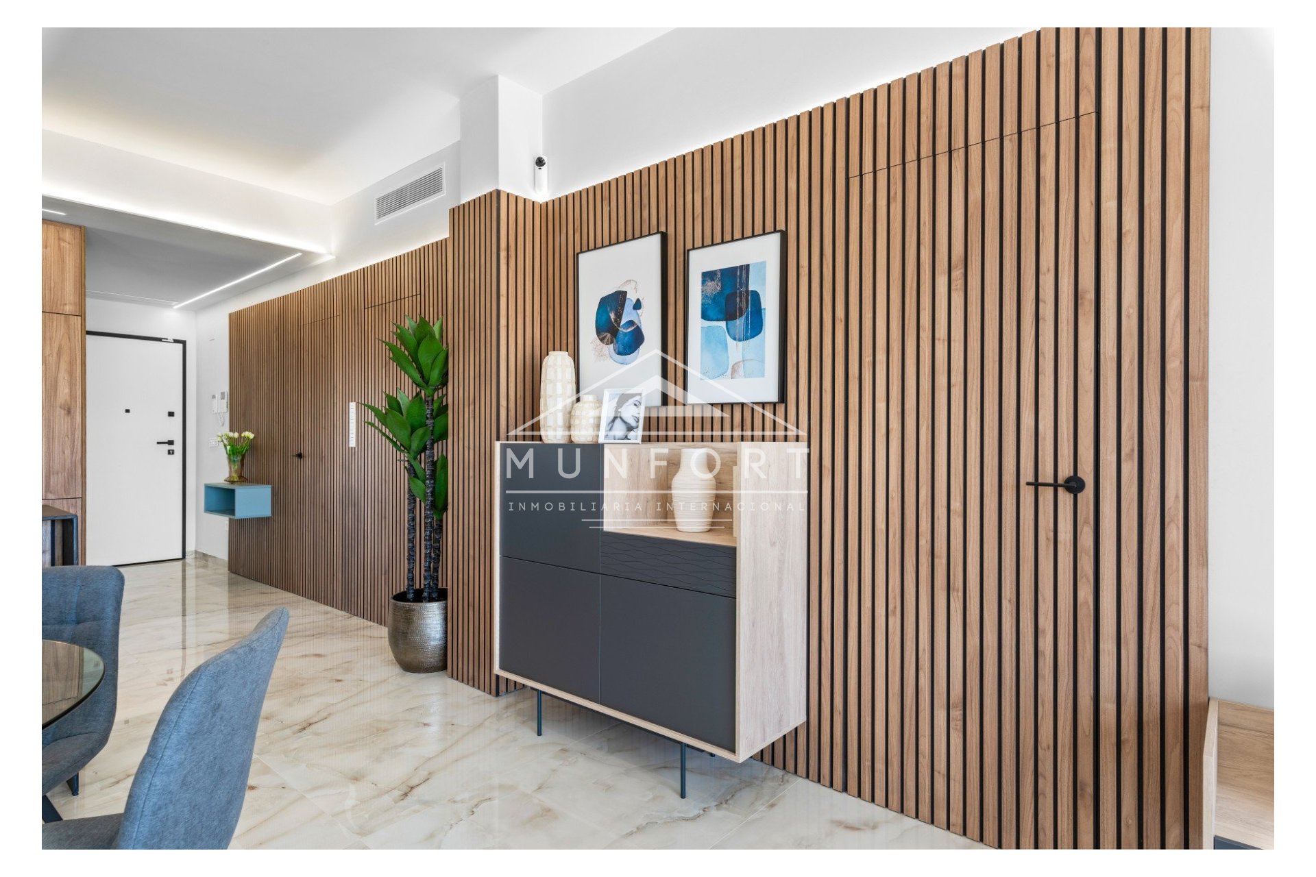 Herverkoop - Villa's -
Algorfa