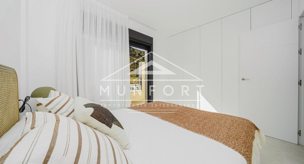 Herverkoop - Villa's -
Cox