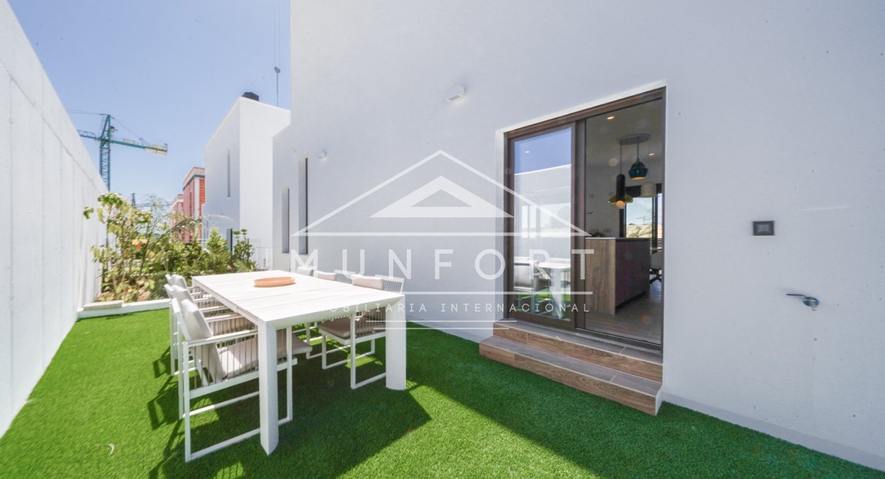 Herverkoop - Villa's -
Finestrat - Sierra Cortina