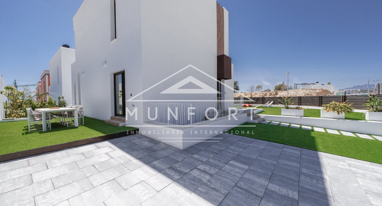 Herverkoop - Villa's -
Finestrat - Sierra Cortina