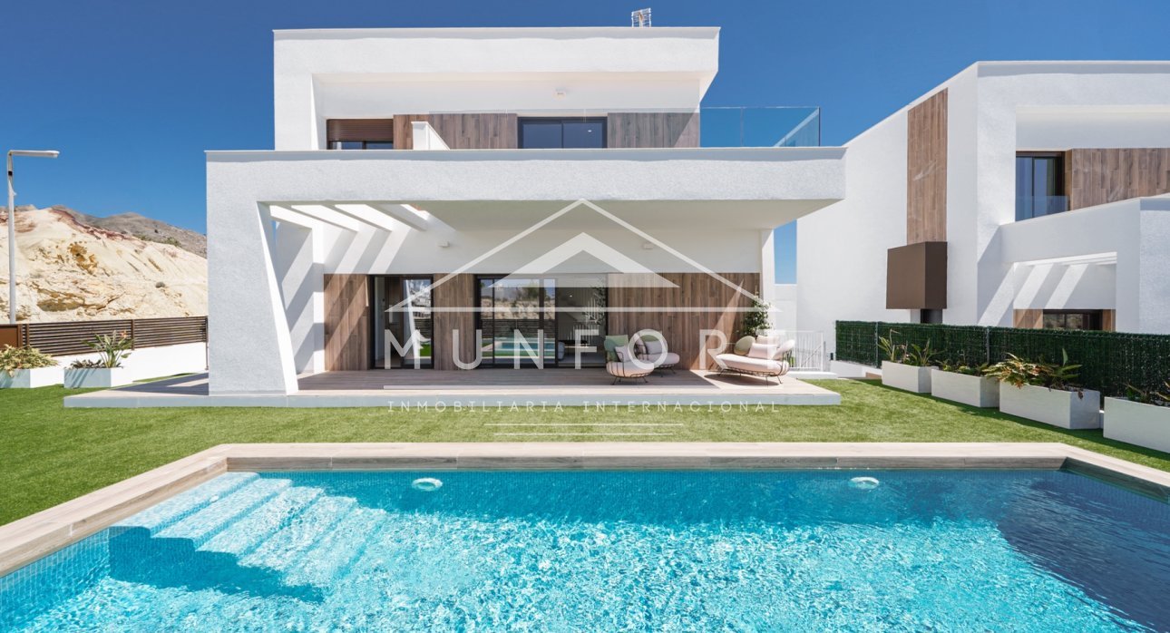 Herverkoop - Villa's -
Finestrat - Sierra Cortina