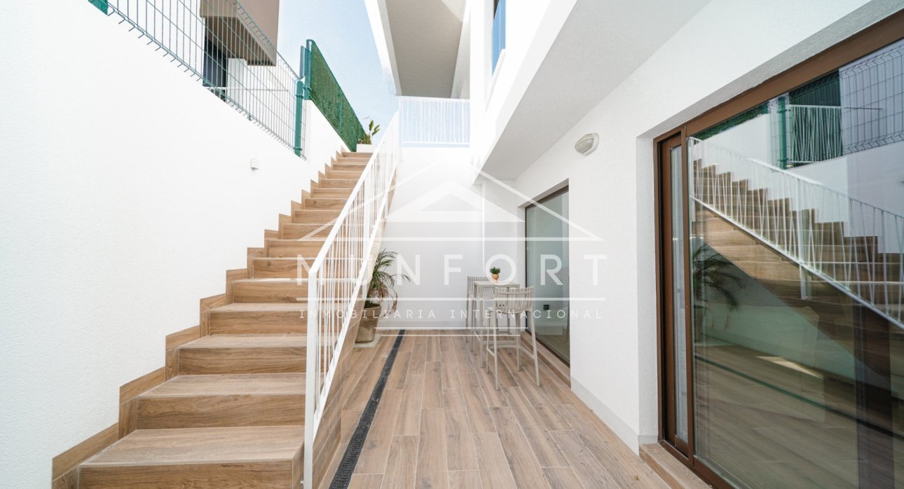 Herverkoop - Villa's -
Finestrat - Sierra Cortina