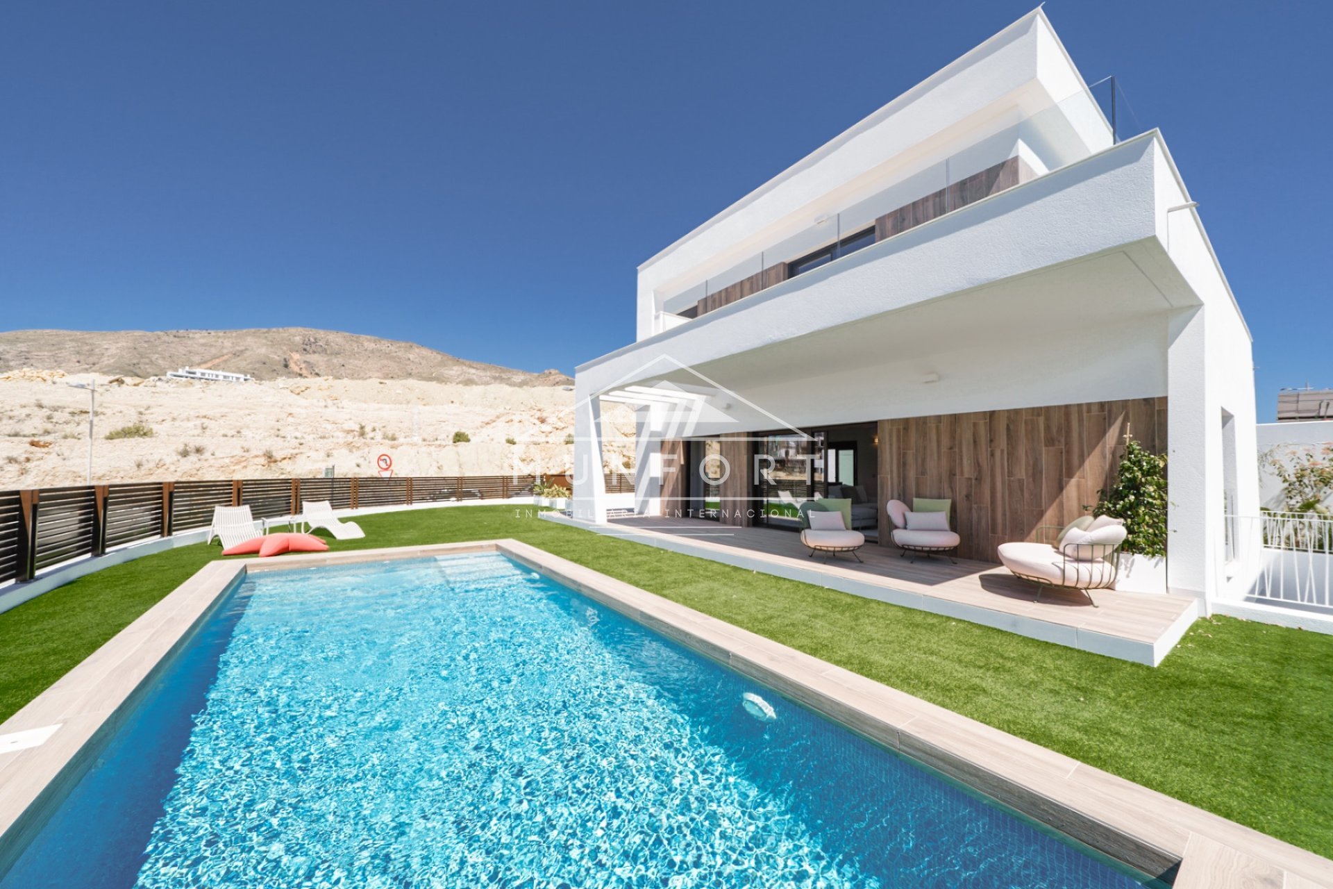 Herverkoop - Villa's -
Finestrat - Sierra Cortina