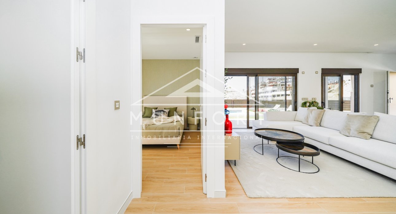 Herverkoop - Villa's -
Finestrat - Sierra Cortina