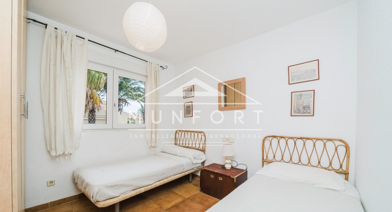 Herverkoop - Villa's -
La Manga