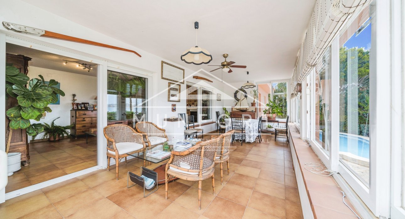 Herverkoop - Villa's -
La Manga