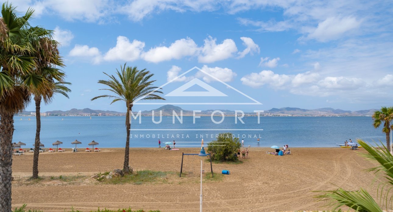 Herverkoop - Villa's -
La Manga