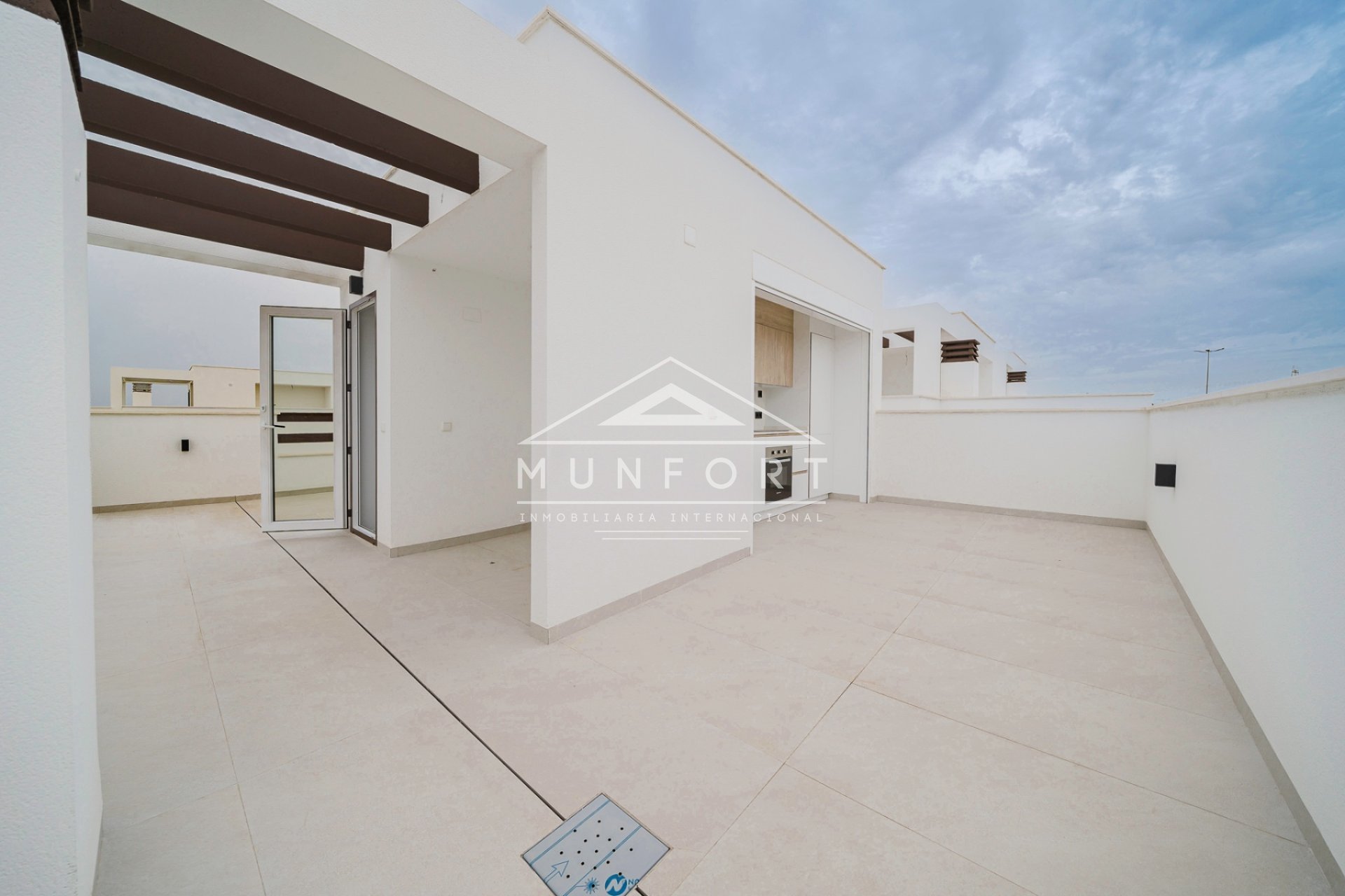 Herverkoop - Villa's -
Los Montesinos