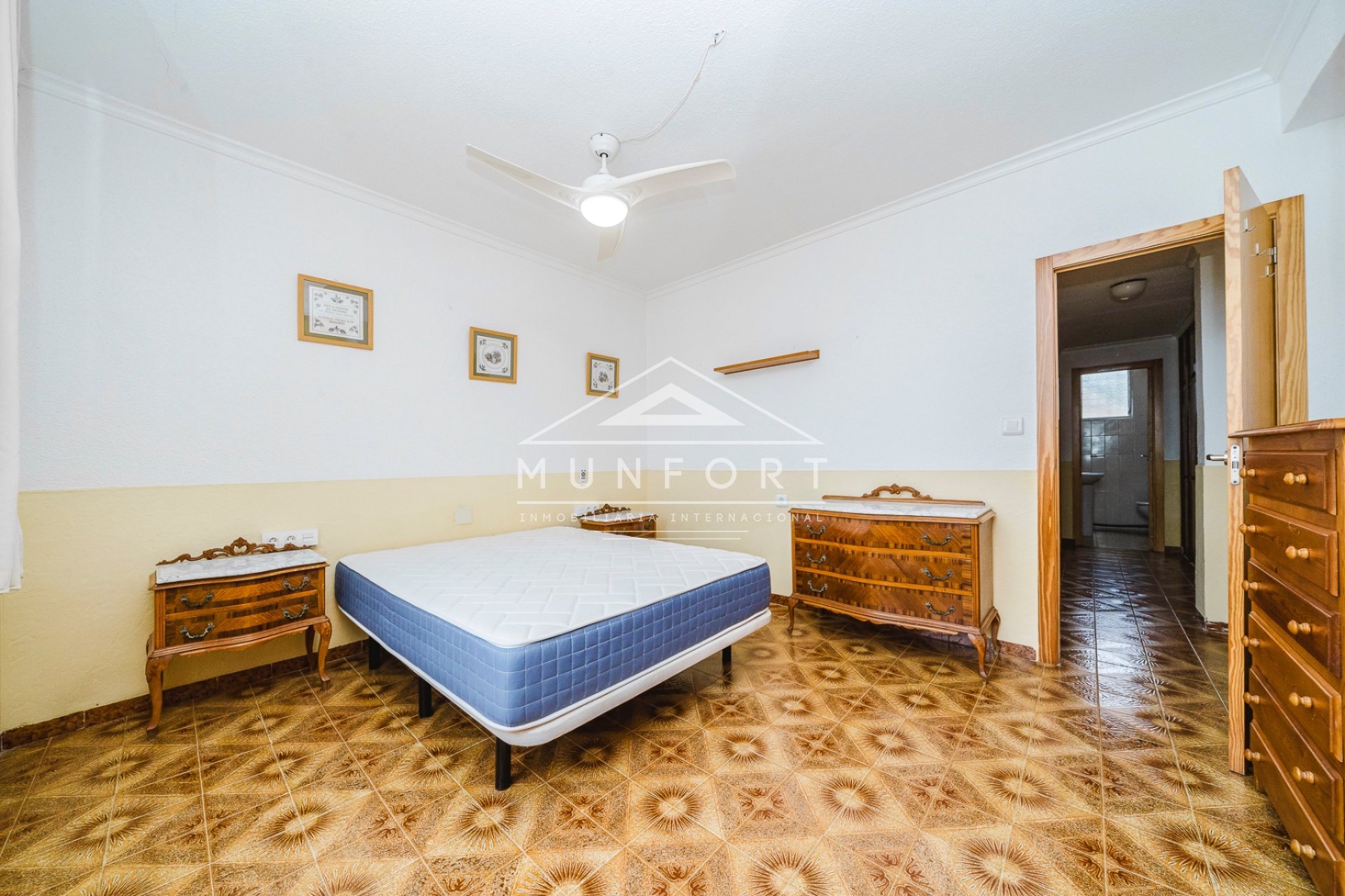 Herverkoop - Villa's -
Los Urrutias - EL CARMOLI