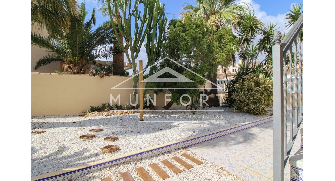 Herverkoop - Villa's -
Los Urrutias - Estrella del Mar