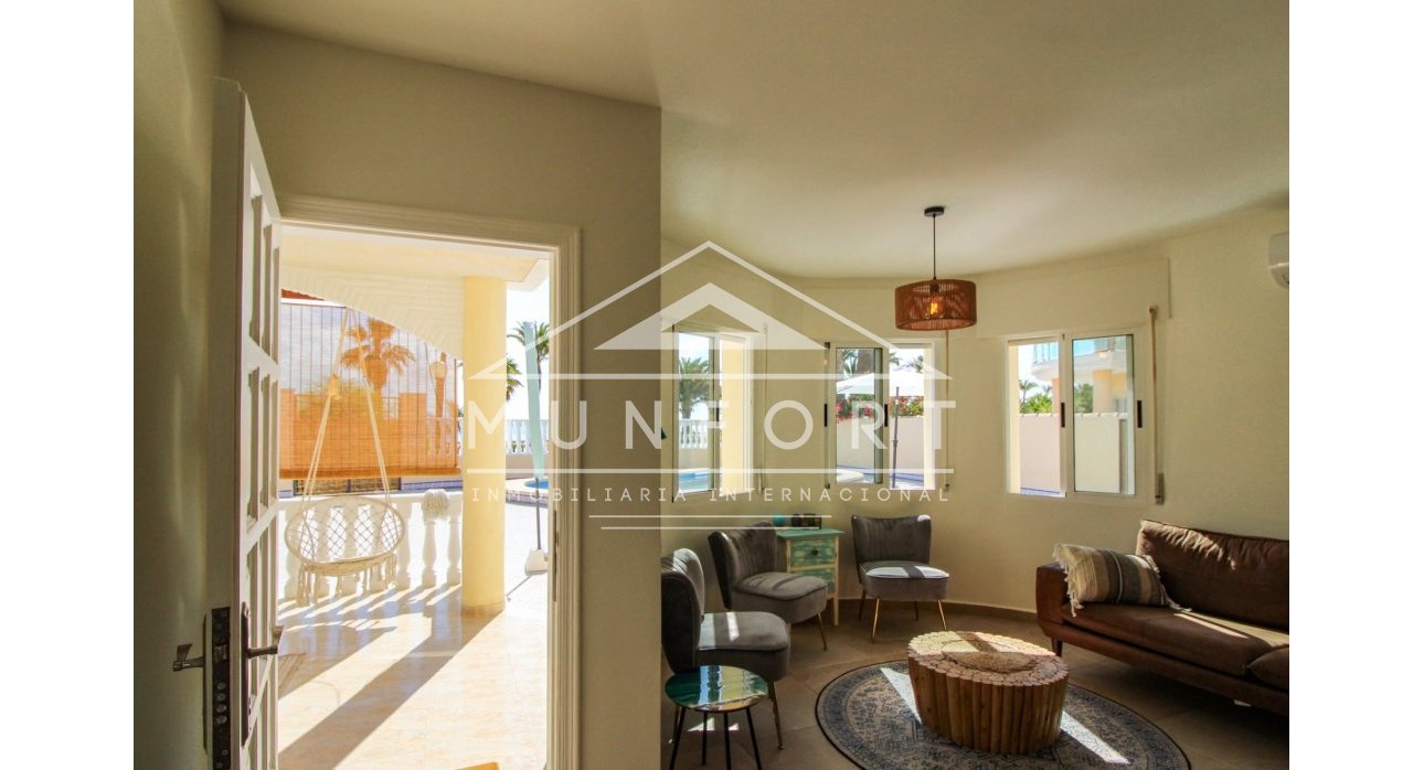 Herverkoop - Villa's -
Los Urrutias - Estrella del Mar