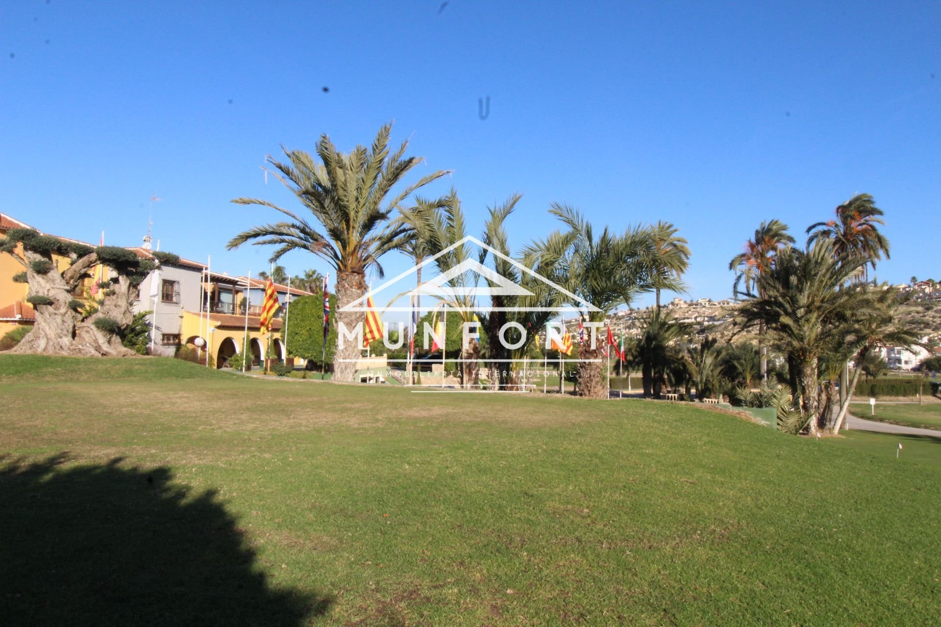 Herverkoop - Villa's -
Orihuela Costa - Aguamarina