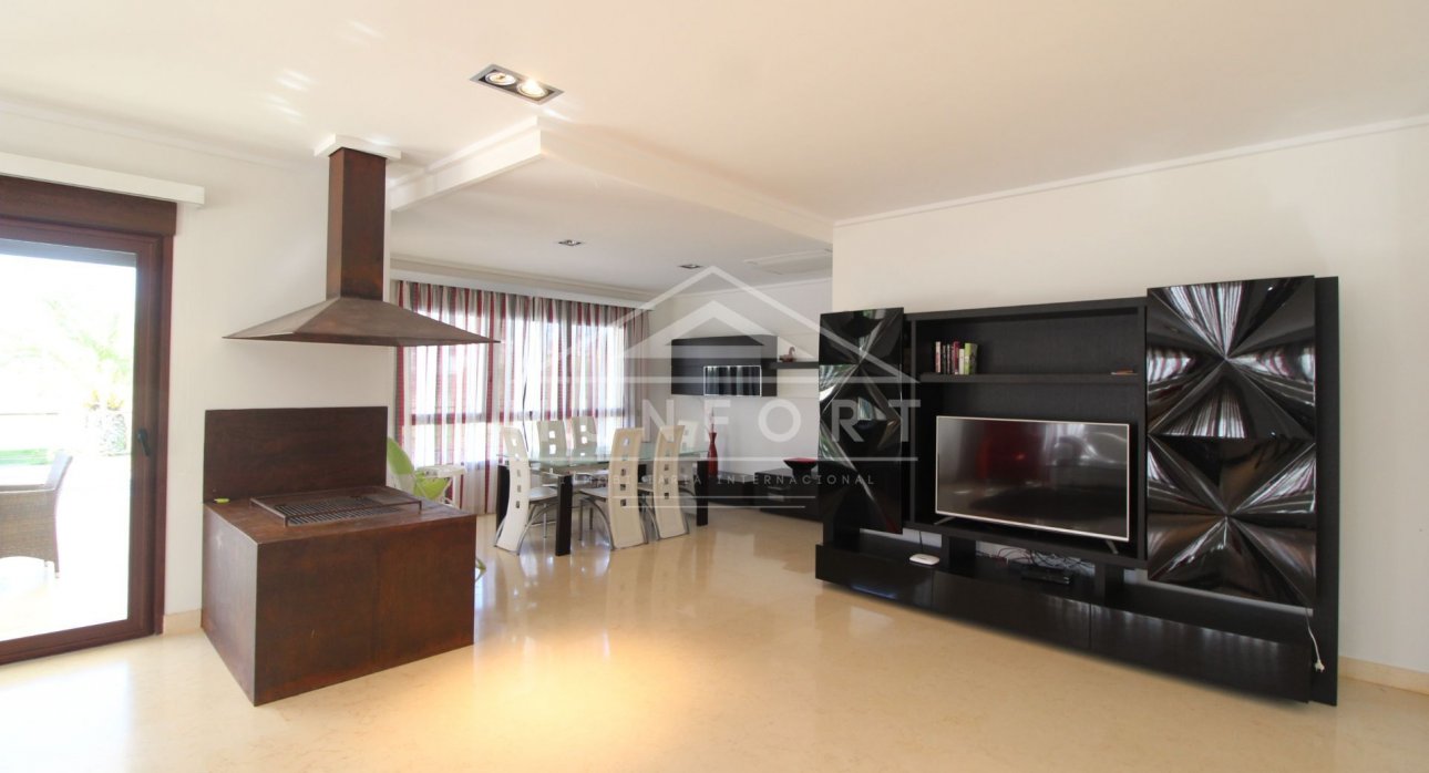 Herverkoop - Villa's -
Orihuela Costa - Cabo Roig