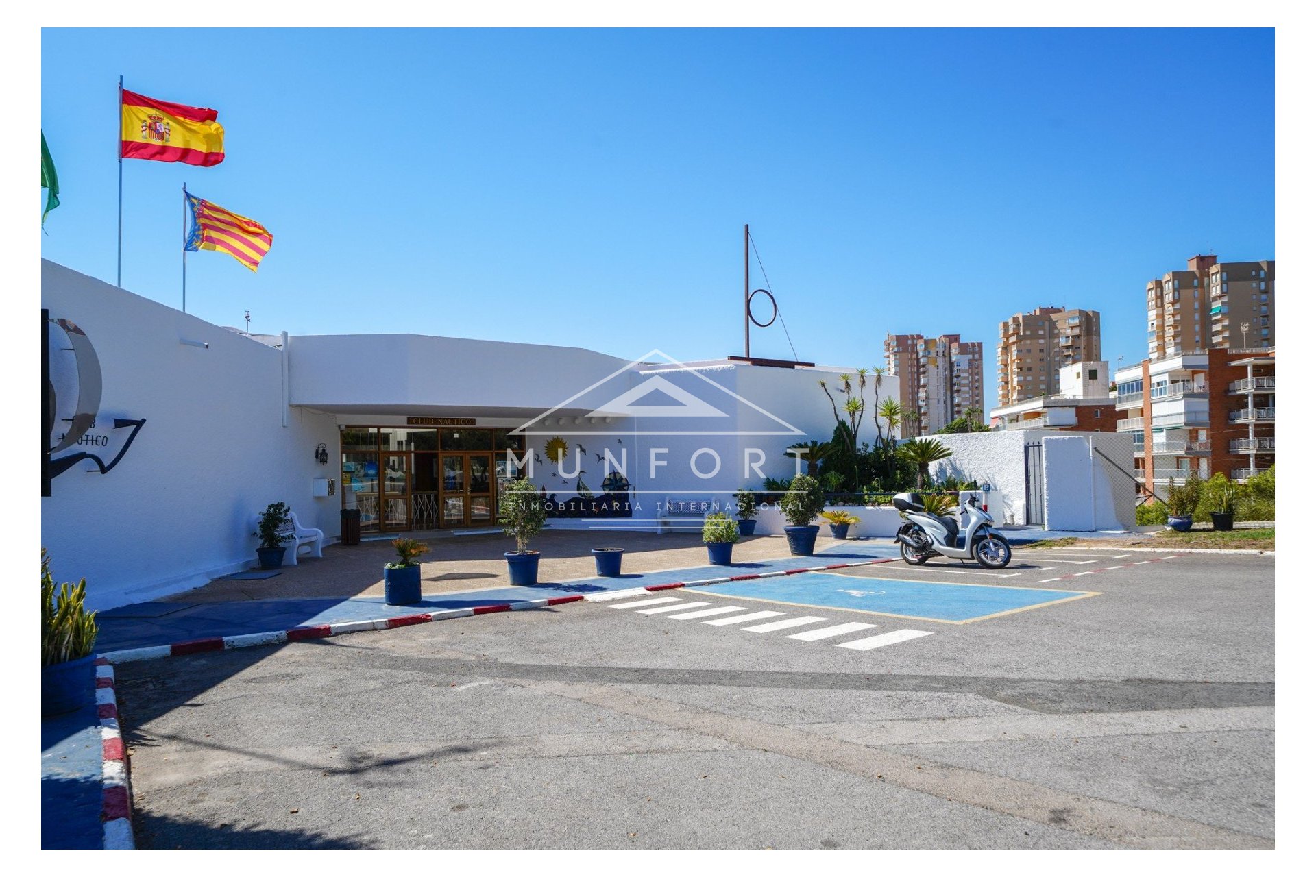 Herverkoop - Villa's -
Orihuela Costa - Dehesa de Campoamor