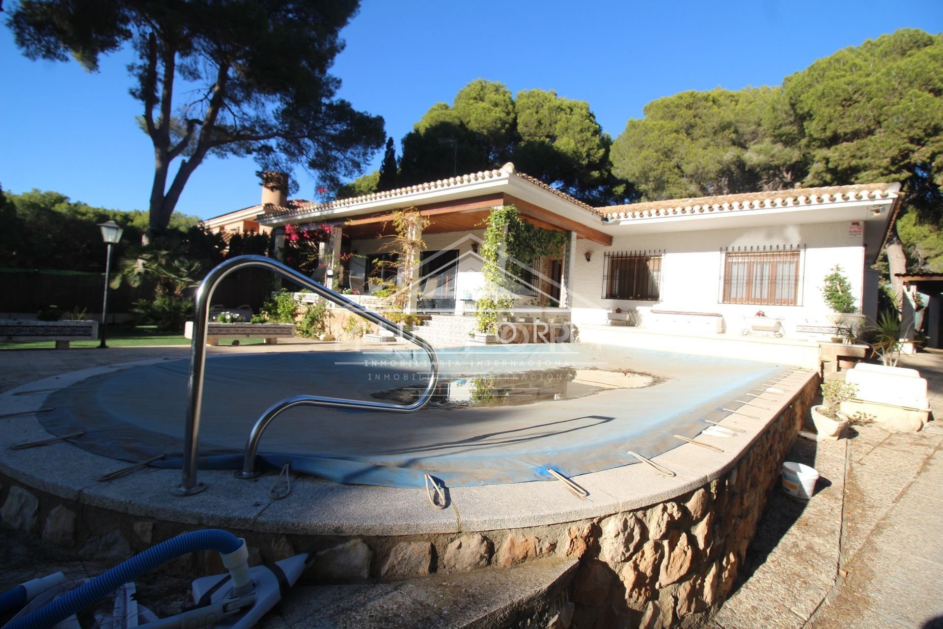 Herverkoop - Villa's -
Orihuela Costa - Dehesa de Campoamor