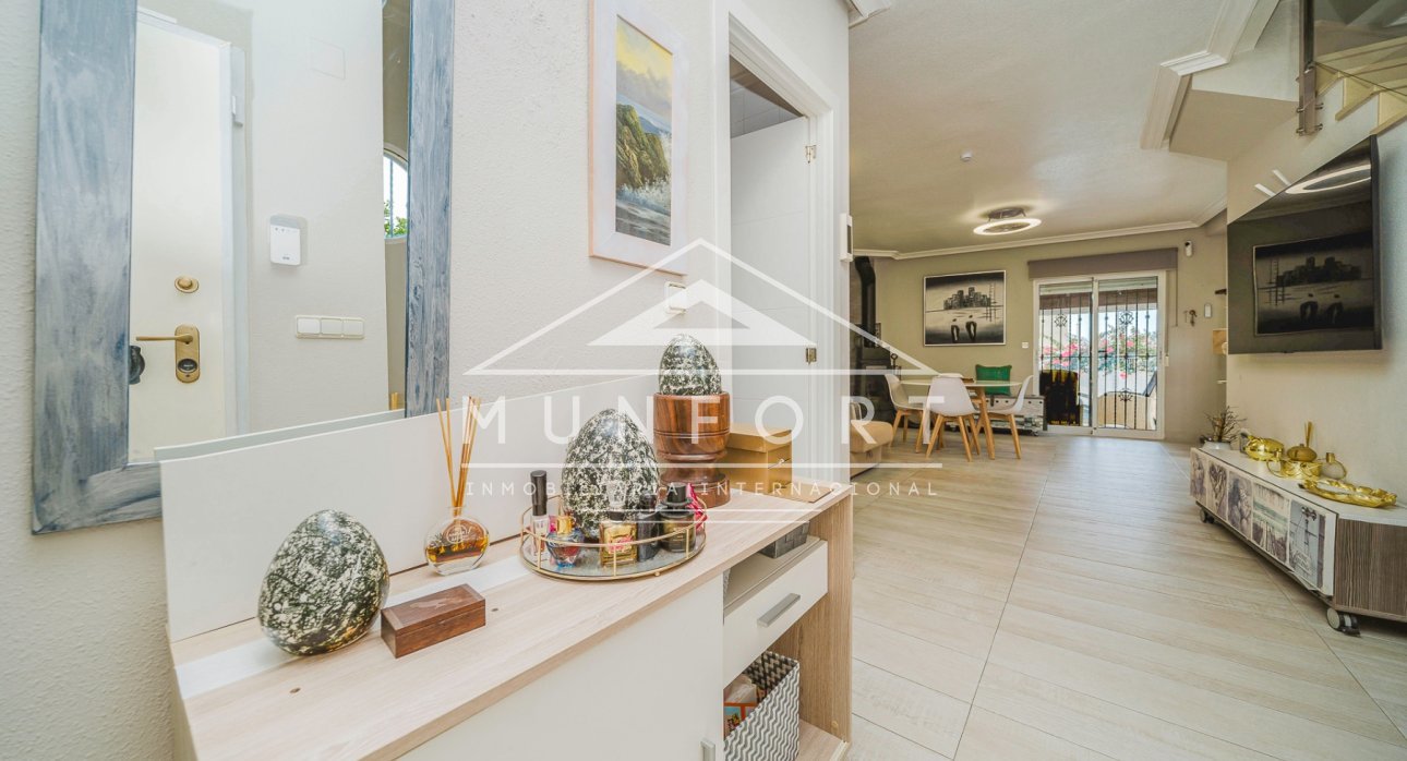 Herverkoop - Villa's -
Orihuela Costa - La Regia