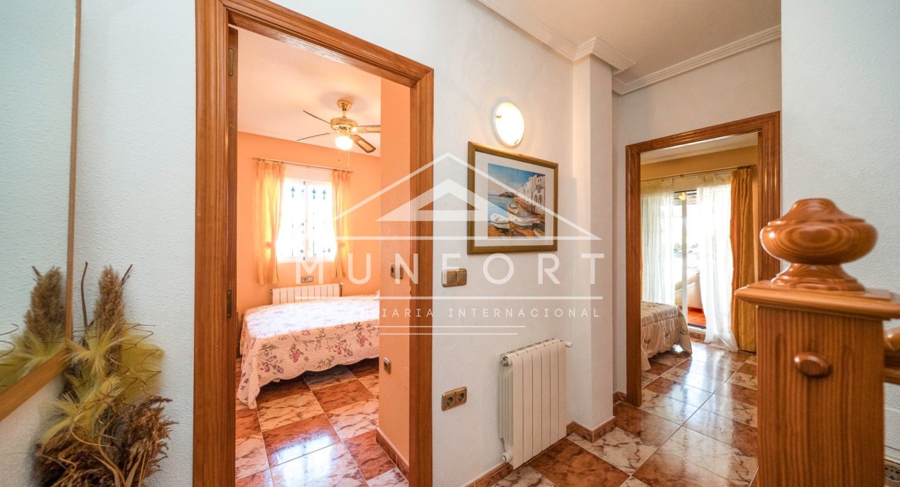 Herverkoop - Villa's -
Orihuela Costa - La Regia