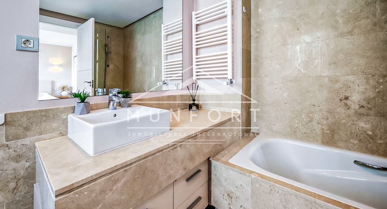 Herverkoop - Villa's -
Orihuela Costa - Las Colinas Golf