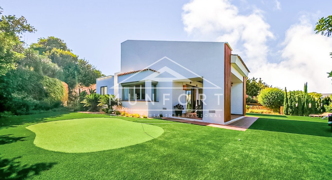 Herverkoop - Villa's -
Orihuela Costa - Las Colinas Golf