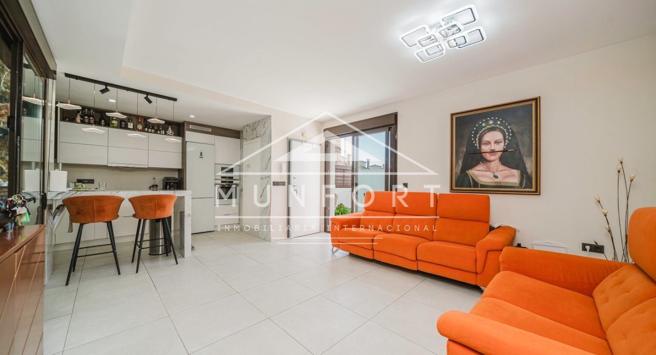 Herverkoop - Villa's -
Orihuela Costa - Lomas de Cabo Roig