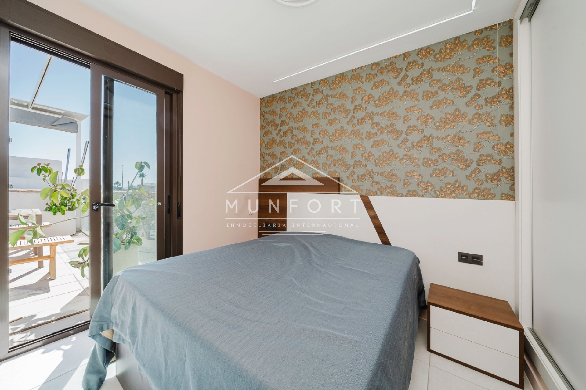 Herverkoop - Villa's -
Orihuela Costa - Lomas de Cabo Roig