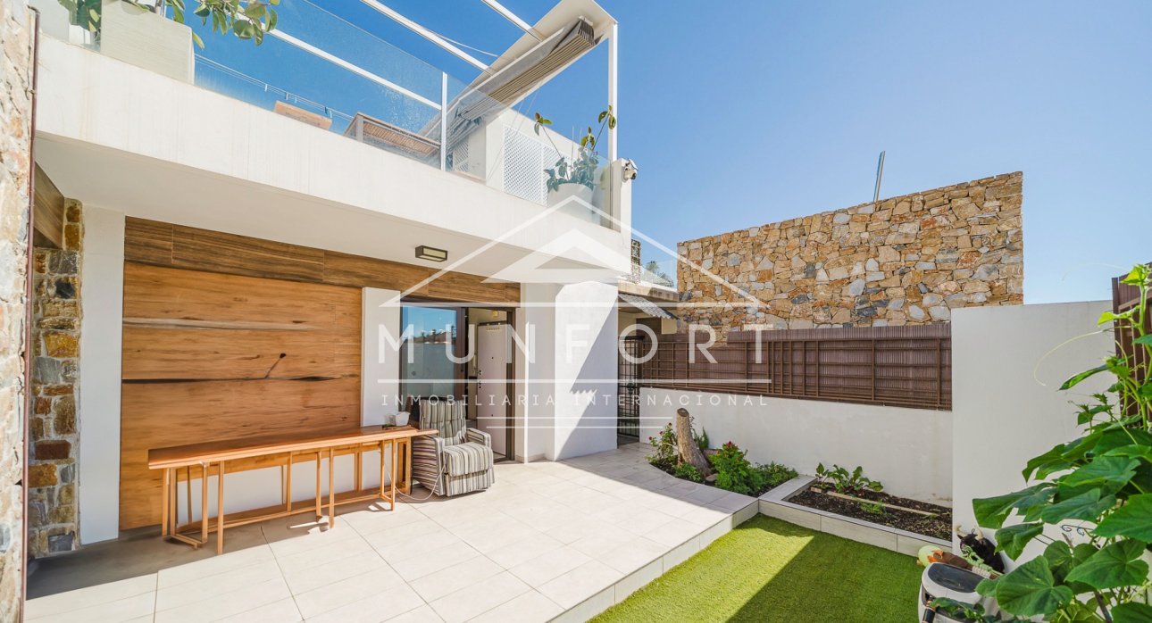 Herverkoop - Villa's -
Orihuela Costa - Lomas de Cabo Roig