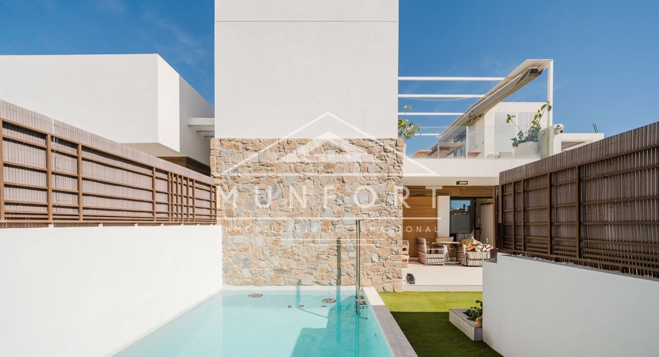 Herverkoop - Villa's -
Orihuela Costa - Lomas de Cabo Roig