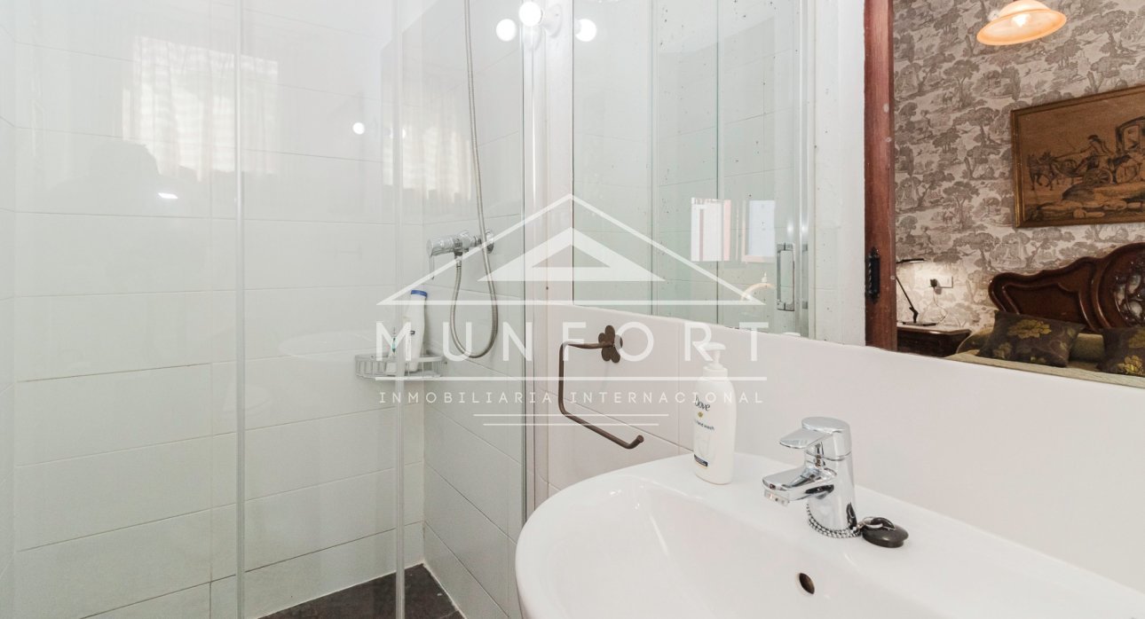 Herverkoop - Villa's -
Orihuela Costa - Lomas de Campoamor