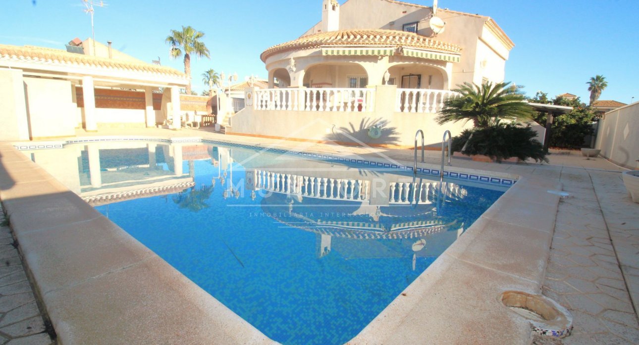 Herverkoop - Villa's -
Orihuela Costa - Playa Flamenca