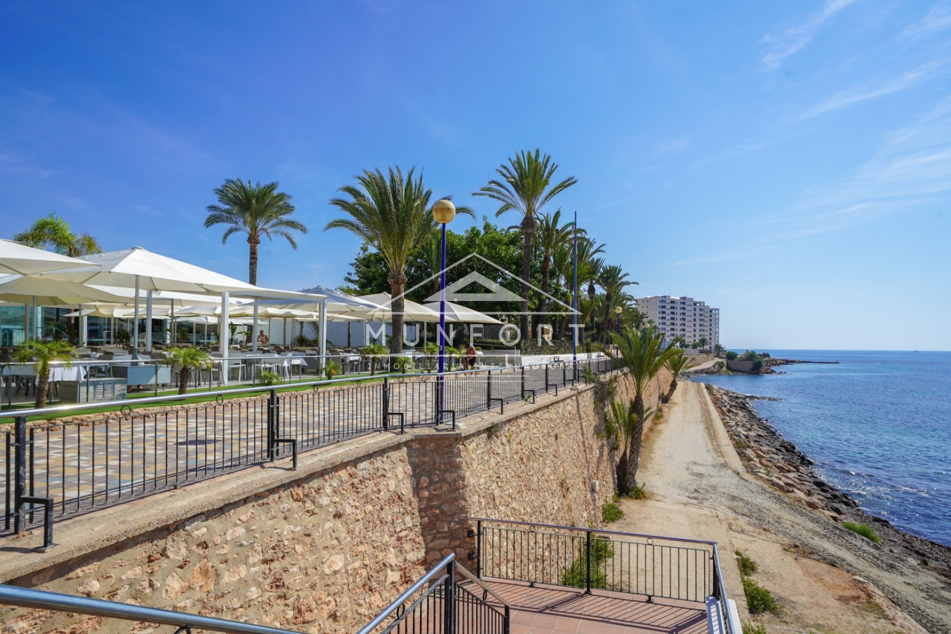 Herverkoop - Villa's -
Orihuela Costa - Punta Prima