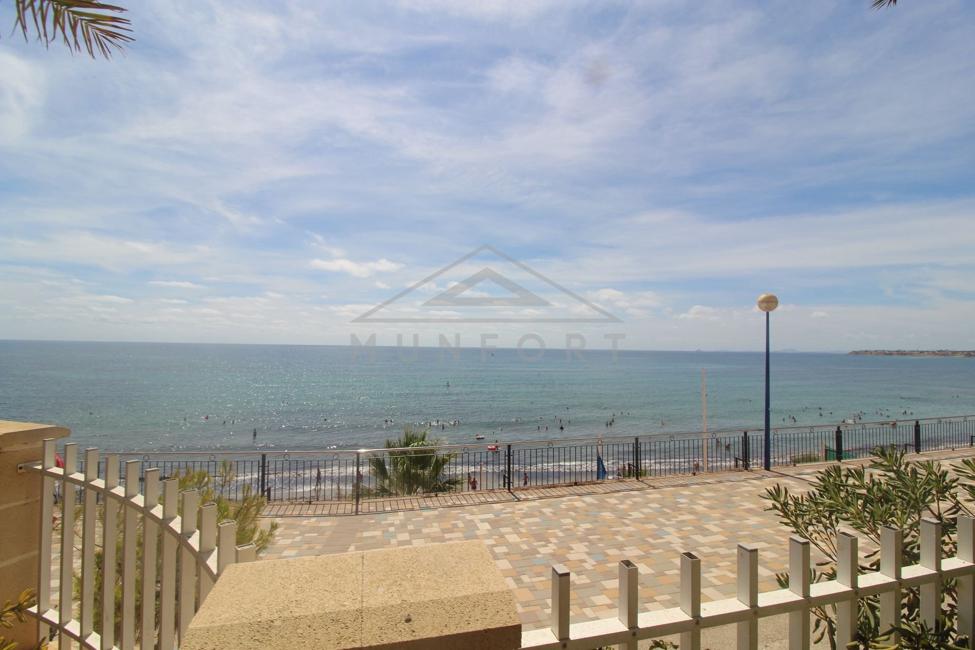 Herverkoop - Villa's -
Orihuela Costa - Punta Prima