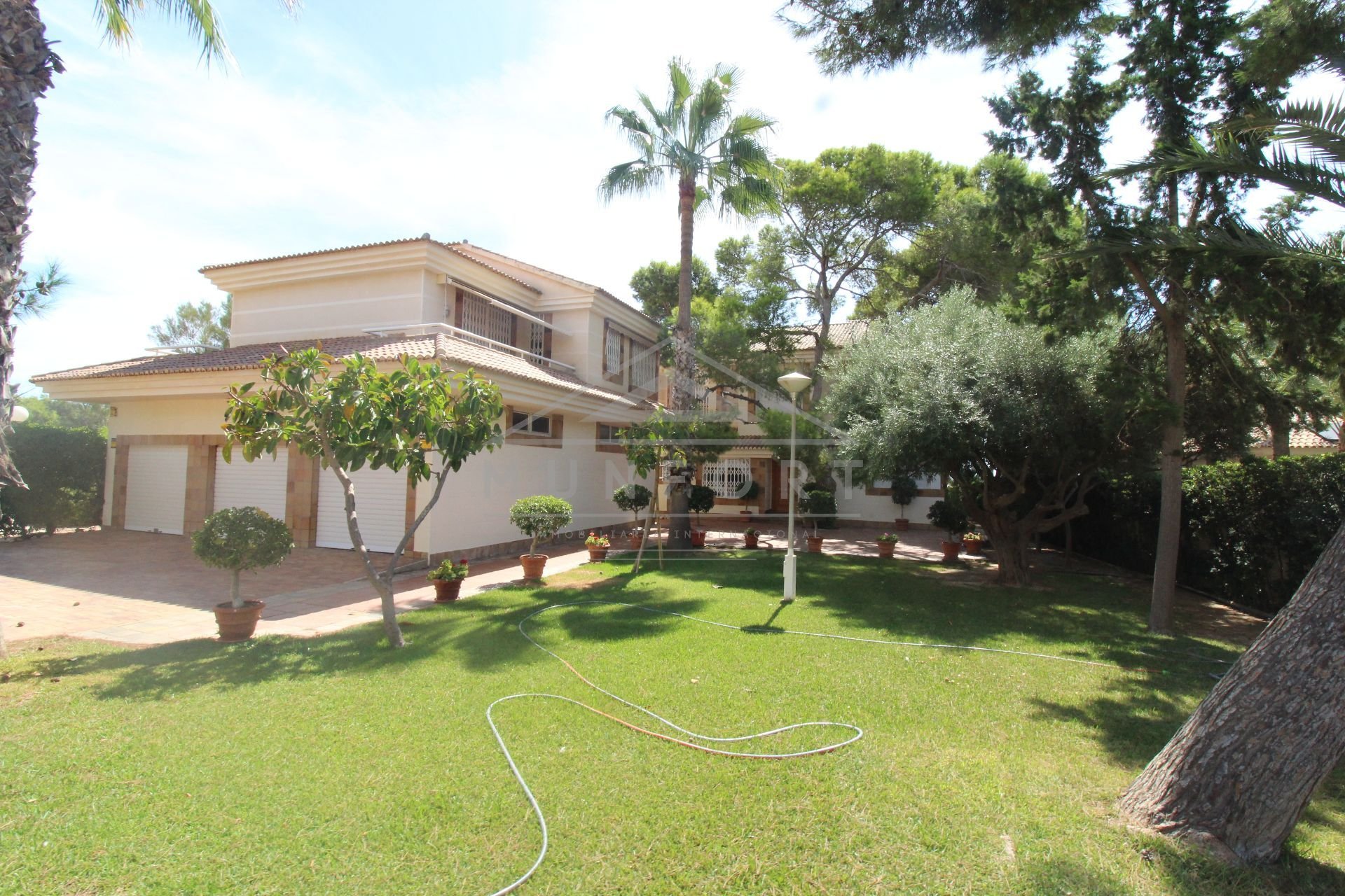 Herverkoop - Villa's -
Orihuela Costa - Punta Prima