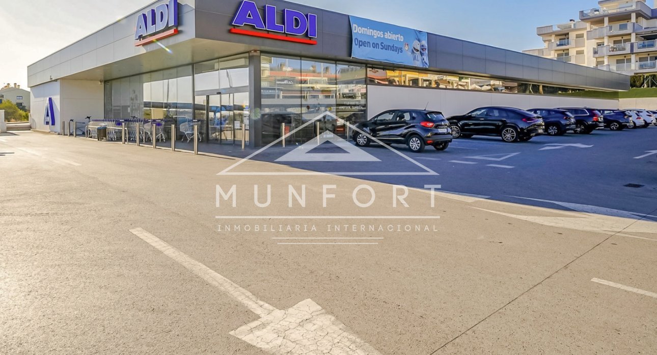 Herverkoop - Villa's -
Orihuela Costa - Villamartín