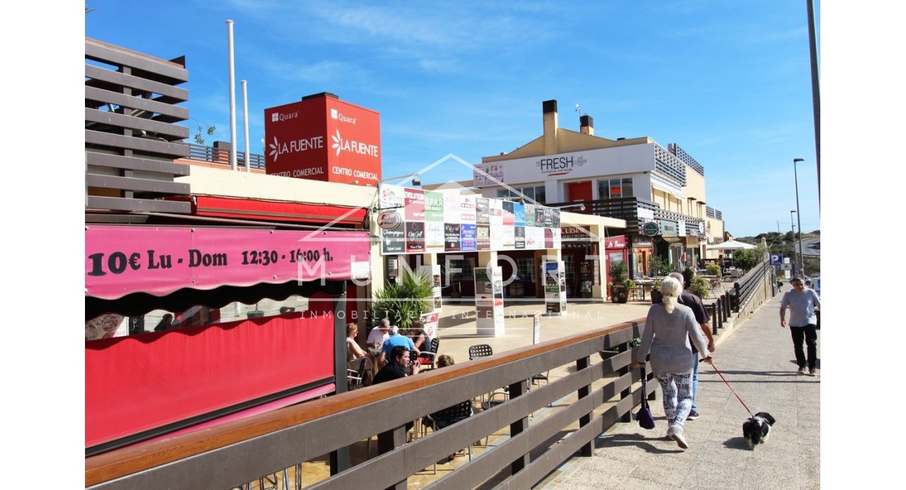 Herverkoop - Villa's -
Orihuela Costa - Villamartín