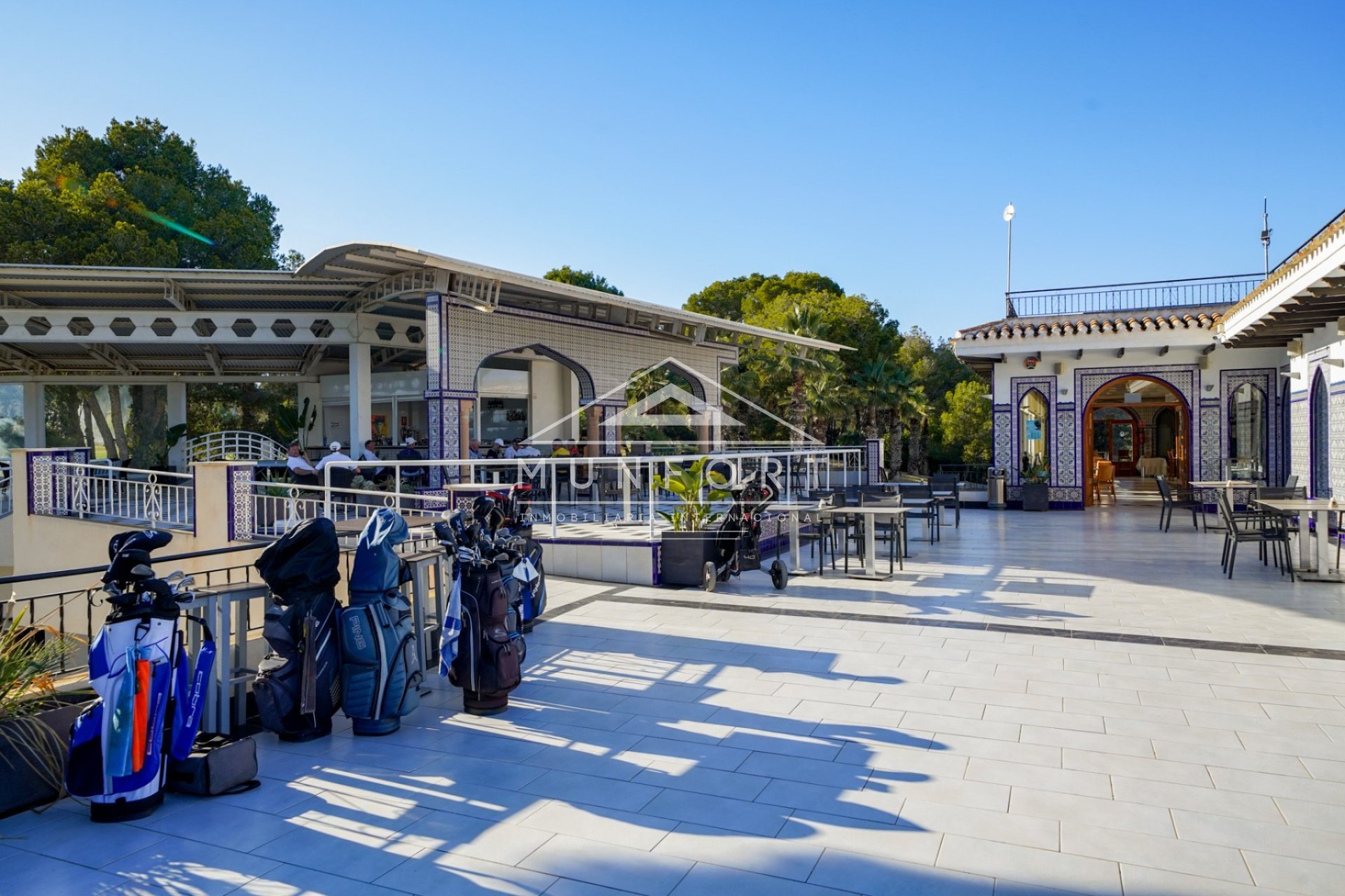 Herverkoop - Villa's -
Orihuela Costa - Villamartín