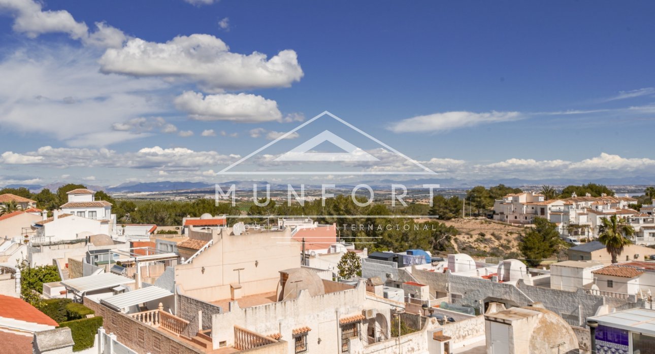 Herverkoop - Villa's -
Orihuela Costa - Villamartín