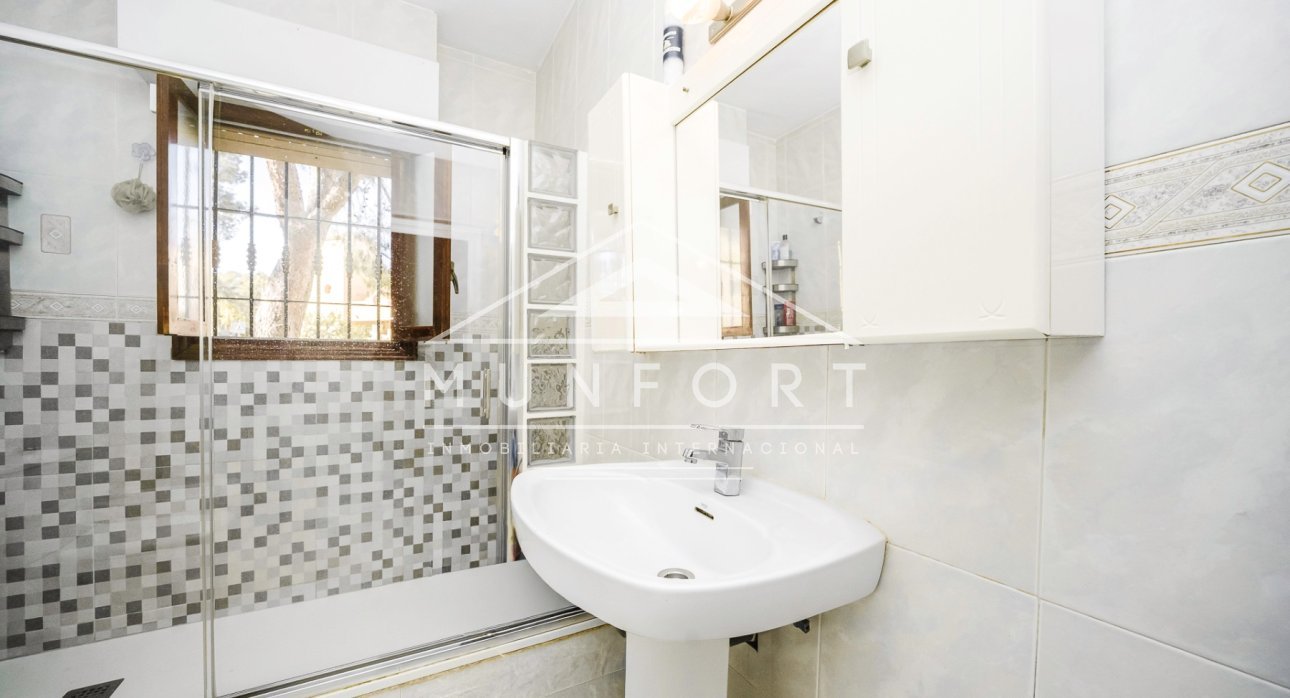 Herverkoop - Villa's -
Orihuela Costa - Villamartin