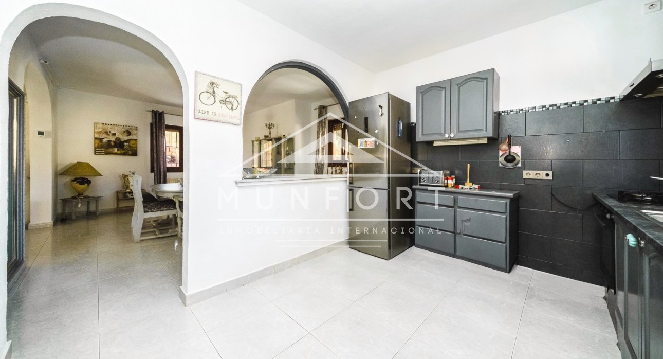 Herverkoop - Villa's -
Orihuela Costa - Villamartin