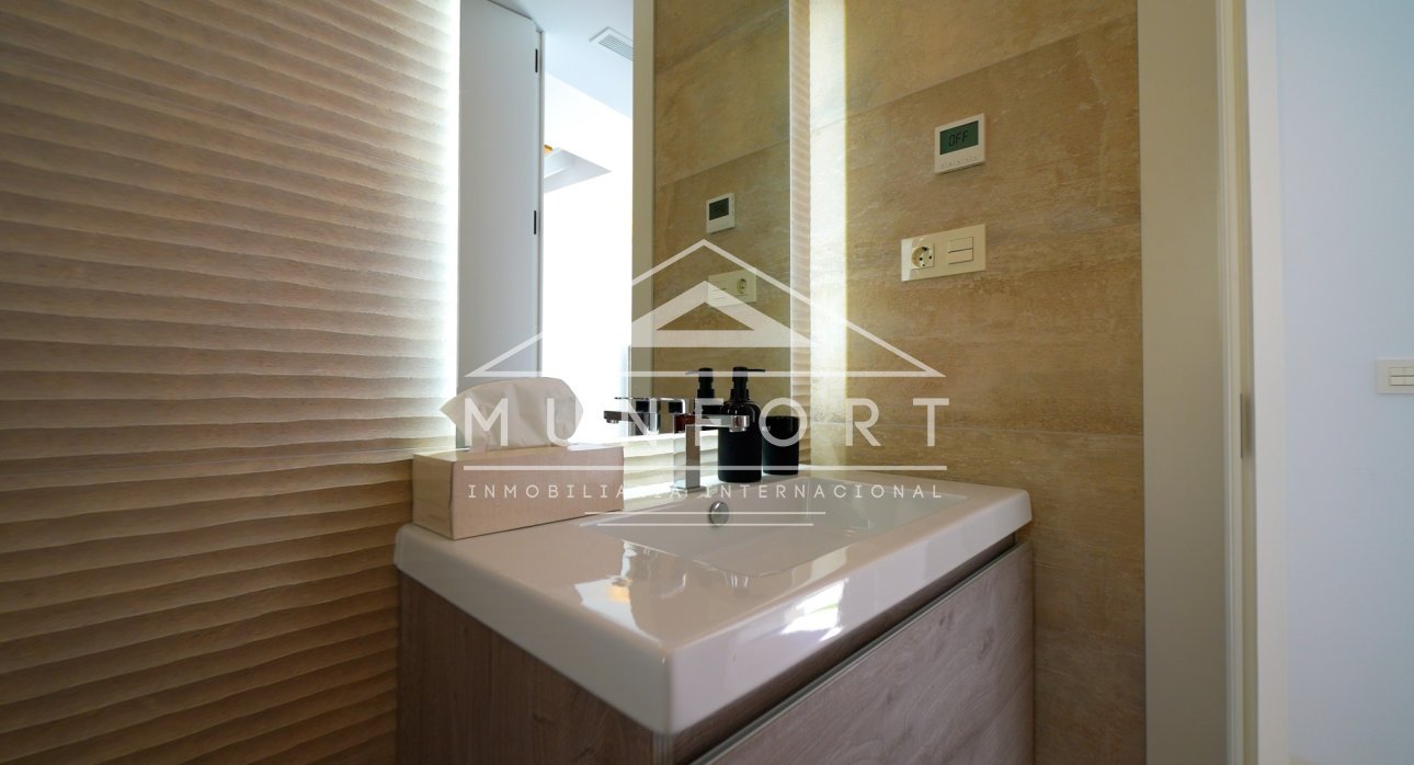 Herverkoop - Villa's -
Orihuela Costa