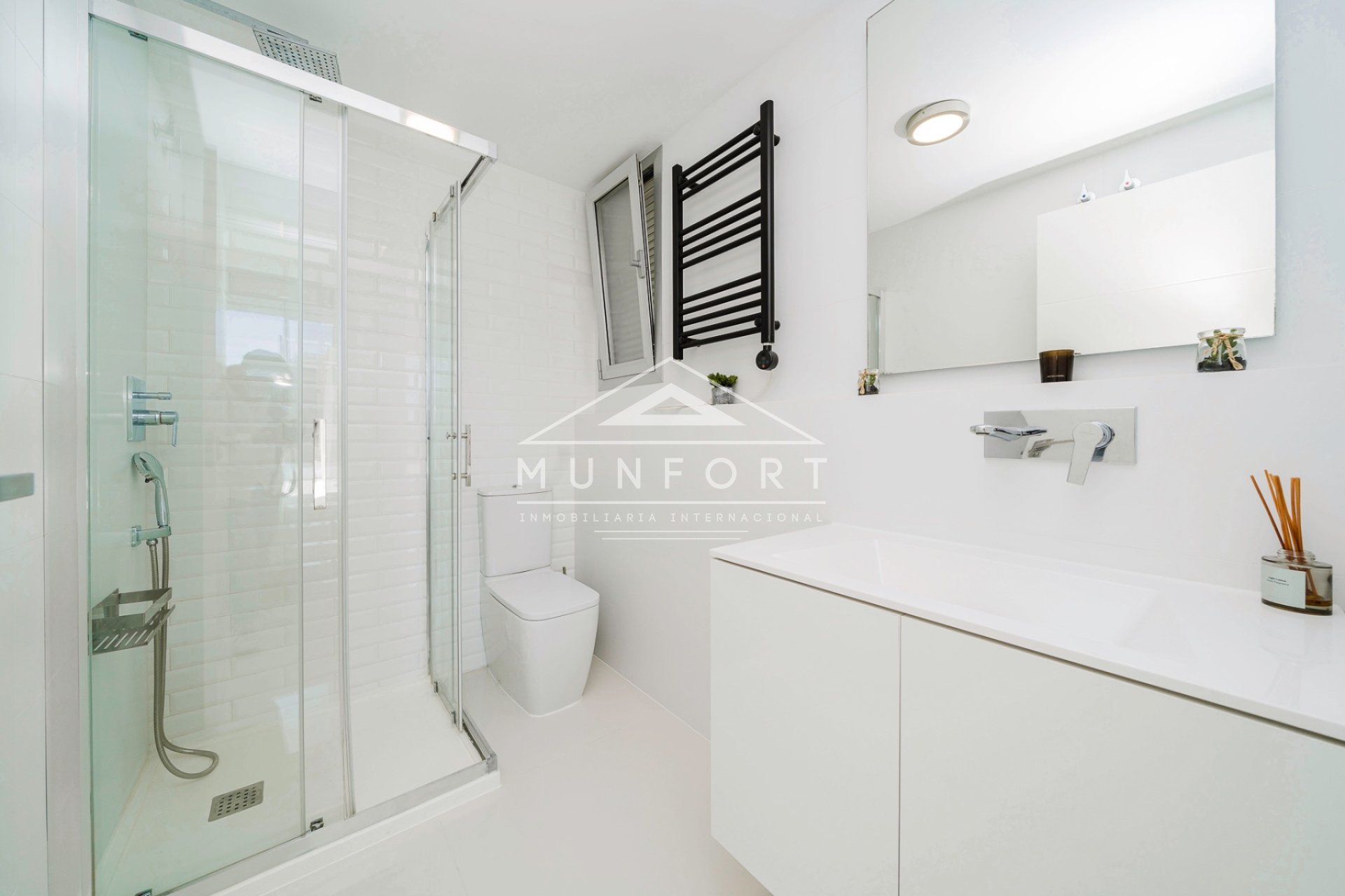 Herverkoop - Villa's -
Pilar de la Horadada - Mil Palmeras