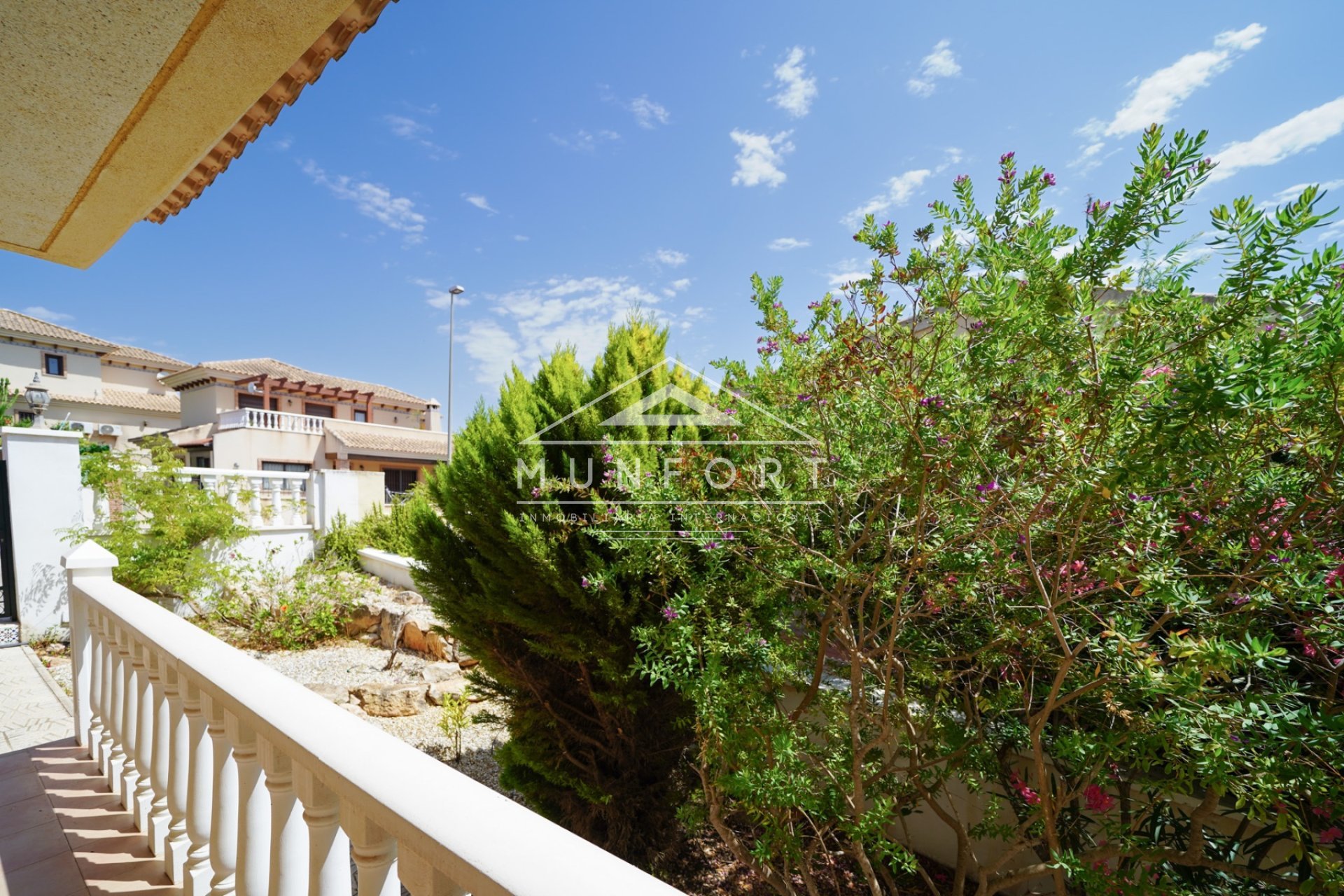 Herverkoop - Villa's -
Pilar de la Horadada - Pinar de Campoverde