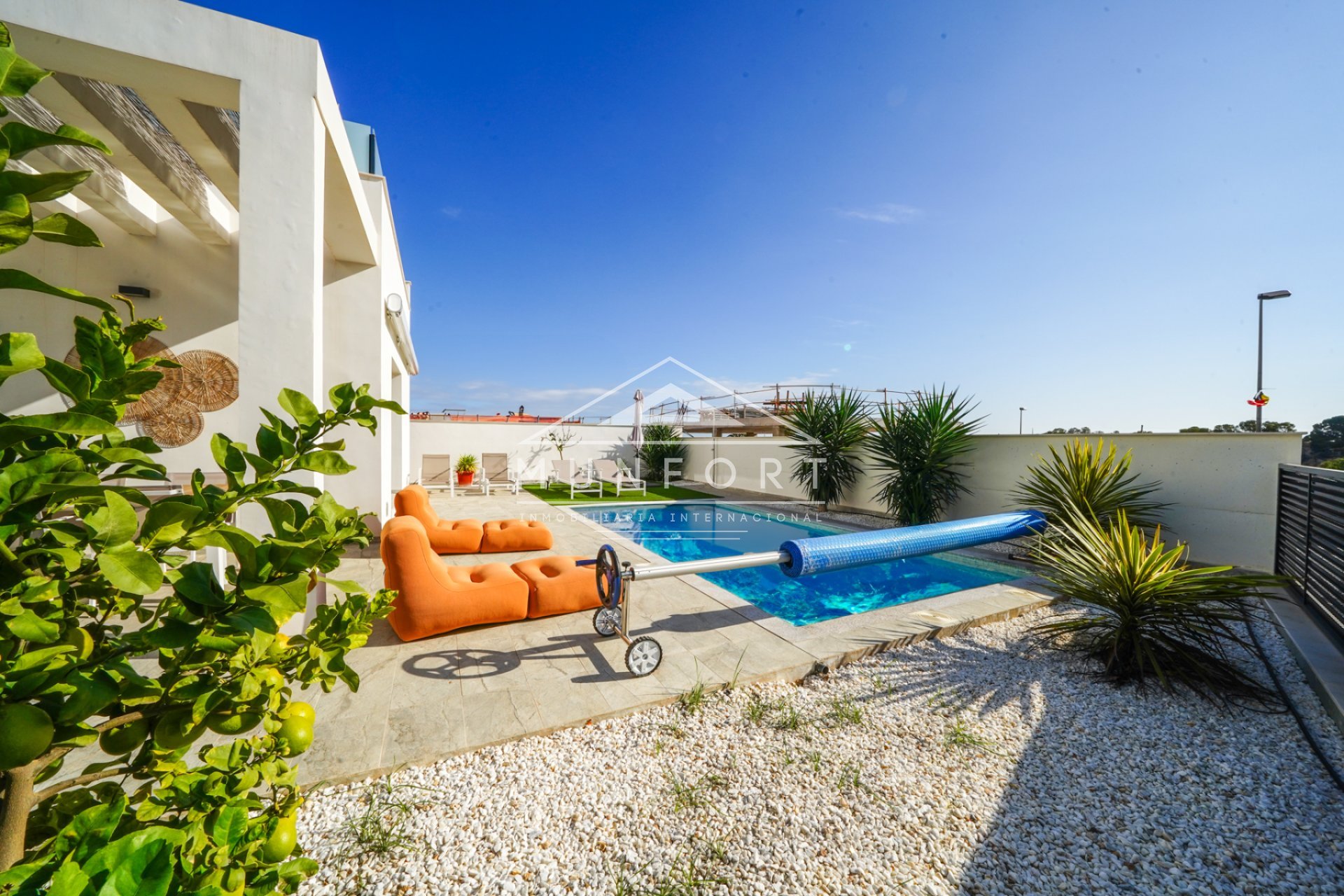 Herverkoop - Villa's -
Pilar de la Horadada - Pinar de Campoverde