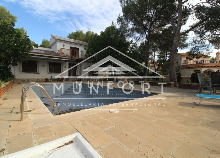 Herverkoop - Villa's -
Pilar de la Horadada - Pinar de Campoverde