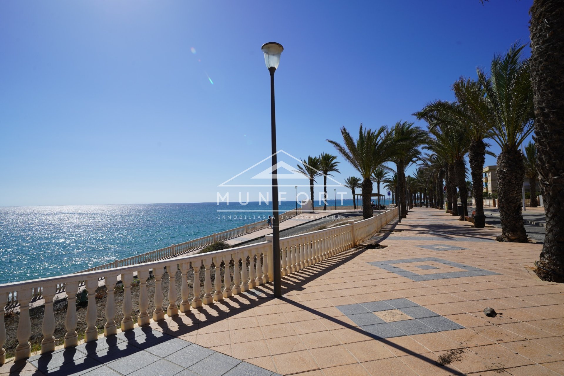 Herverkoop - Villa's -
Pilar de la Horadada - Torre de la Horadada