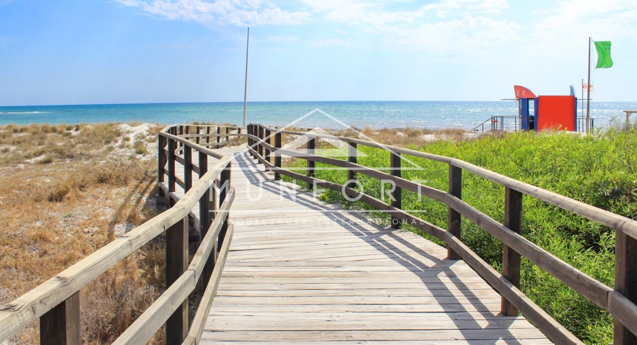 Herverkoop - Villa's -
Pilar de la Horadada - Torre de la Horadada